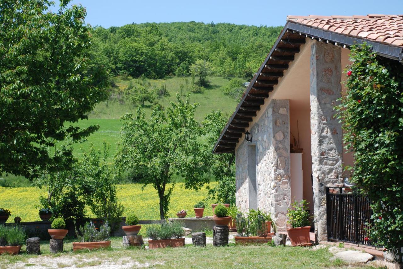 Casale La Torretta Bed and Breakfast Norcia Exteriör bild