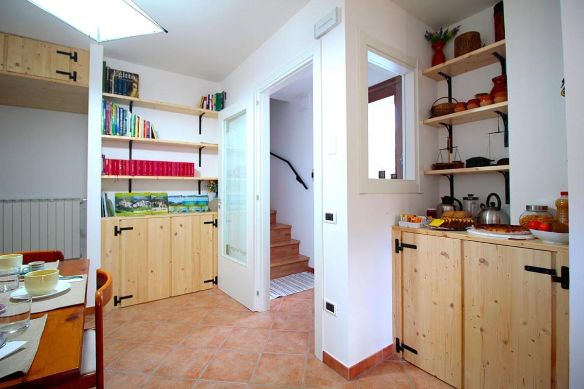 Casale La Torretta Bed and Breakfast Norcia Exteriör bild