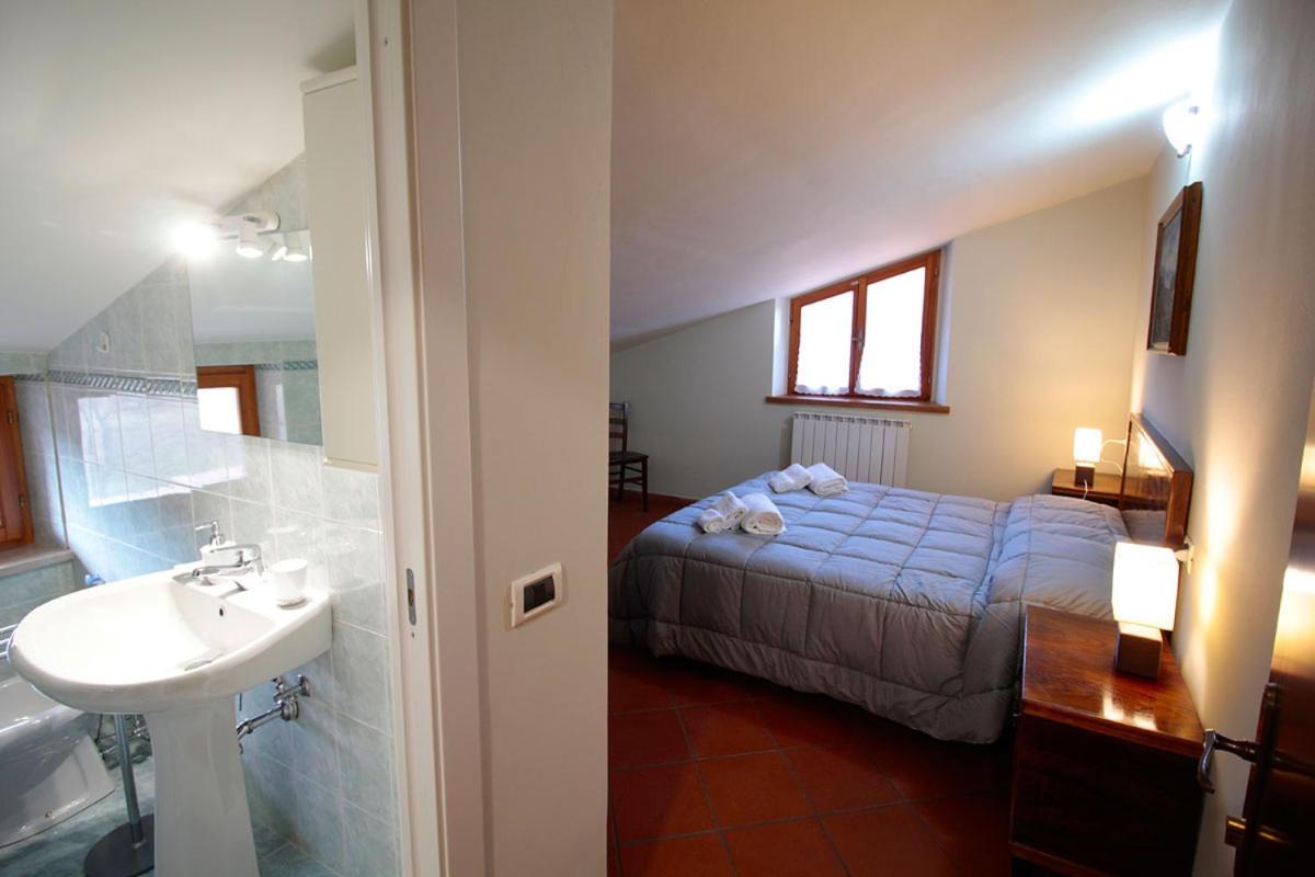 Casale La Torretta Bed and Breakfast Norcia Exteriör bild